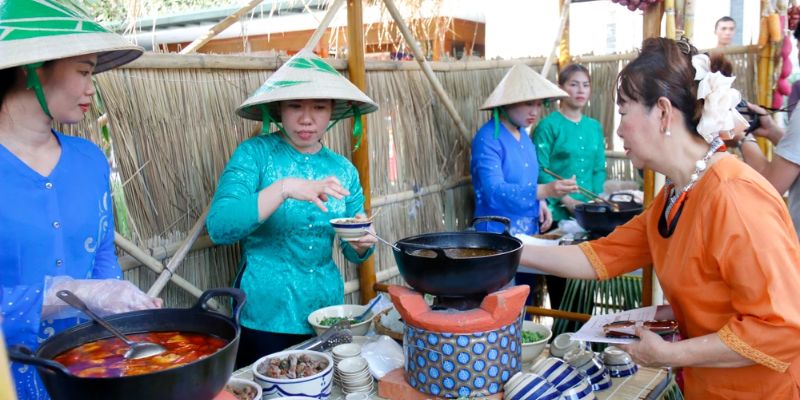 Đặc sản bánh tráng Phan Thiết