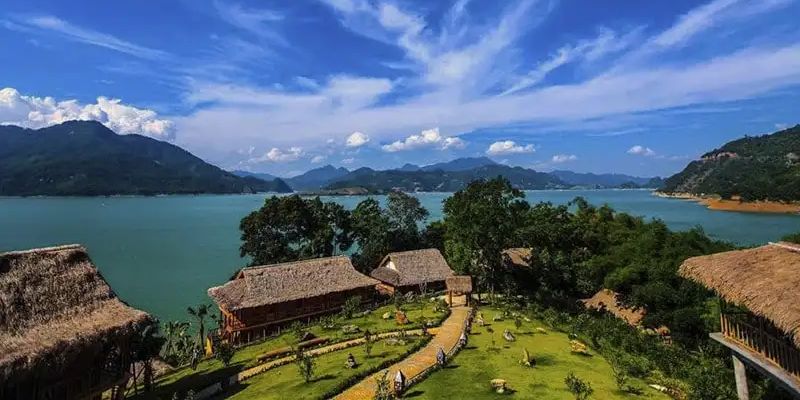 Thời điểm lý tưởng để du lịch Hòa Bình