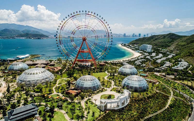Thủy cung và show diễn độc đáo