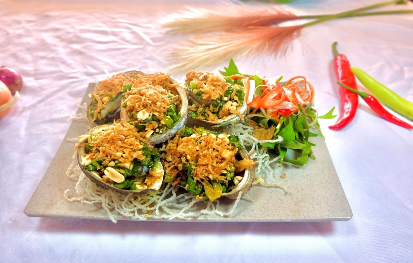 Khám phá ẩm thực đặc sắc tại Lăng Cô