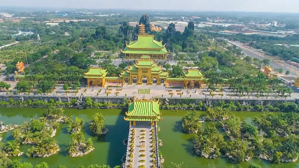 Khám phá các khu vực và điểm tham quan nổi bật trong Khu du lịch Đại Nam