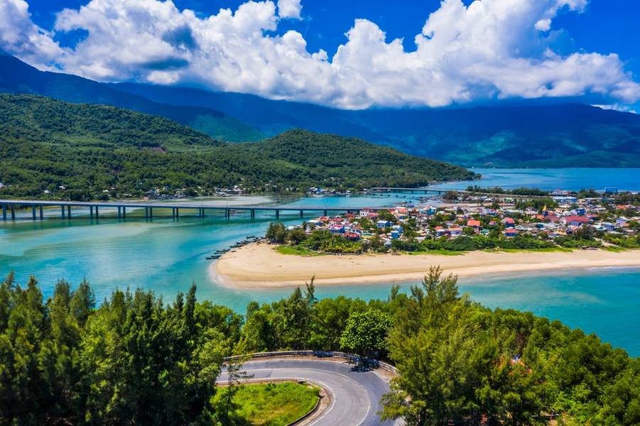 Lựa chọn nơi lưu trú phù hợp khi du lịch Lăng Cô