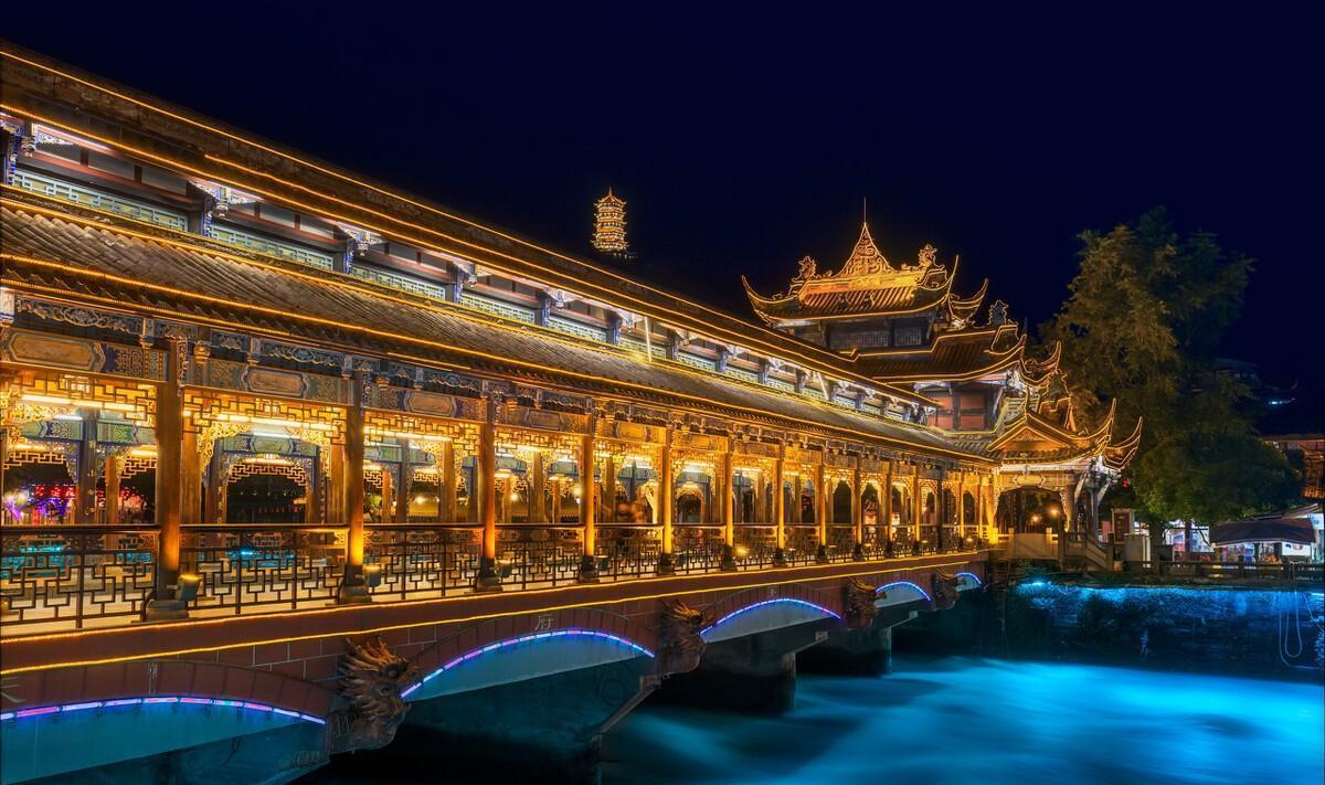 Top 10 điểm tham quan không thể bỏ qua khi du lịch Thành Đô